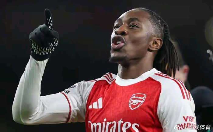 开云-瓜帅妙手造新核，曼城后劲足，阿森纳真要掉链子？|瓜迪奥拉|奥赖利|泰贾尼-赖因德斯|西汉姆|媒体_新浪体育_新浪新闻