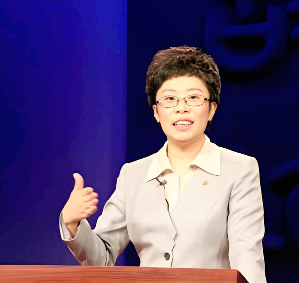 开云入口-蒙曼感叹：这辈子也结不了婚！有两个原因：一是岁数，二是长相