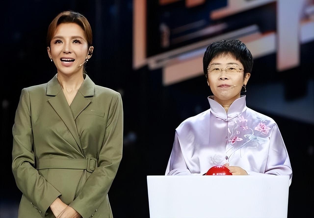 开云入口-蒙曼感叹：这辈子也结不了婚！有两个原因：一是岁数，二是长相